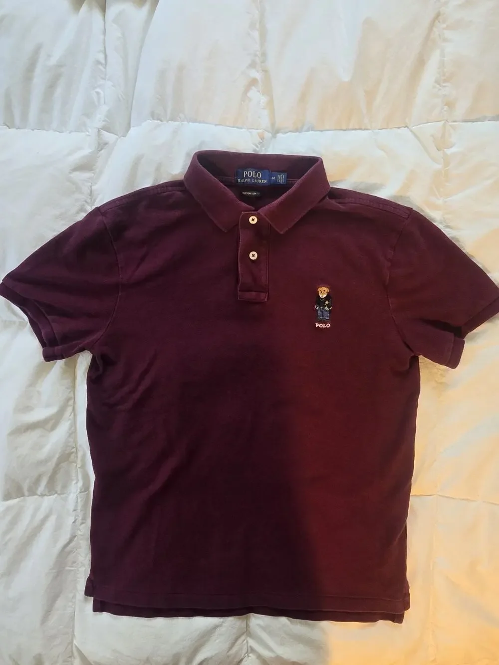 Polo Ralph Lauren Devi Bear Logo Burgundy Polo women's medium size Maroon